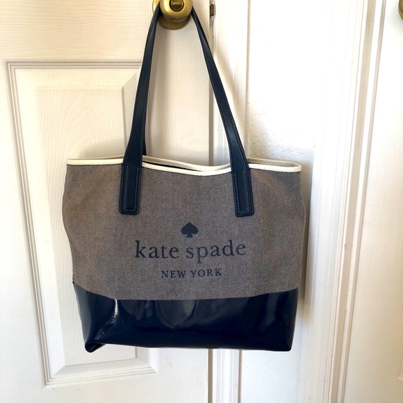 kate spade Handbags - SOLD 🎉PRICE FIRM Kate Spade ♠️ Large Tote
